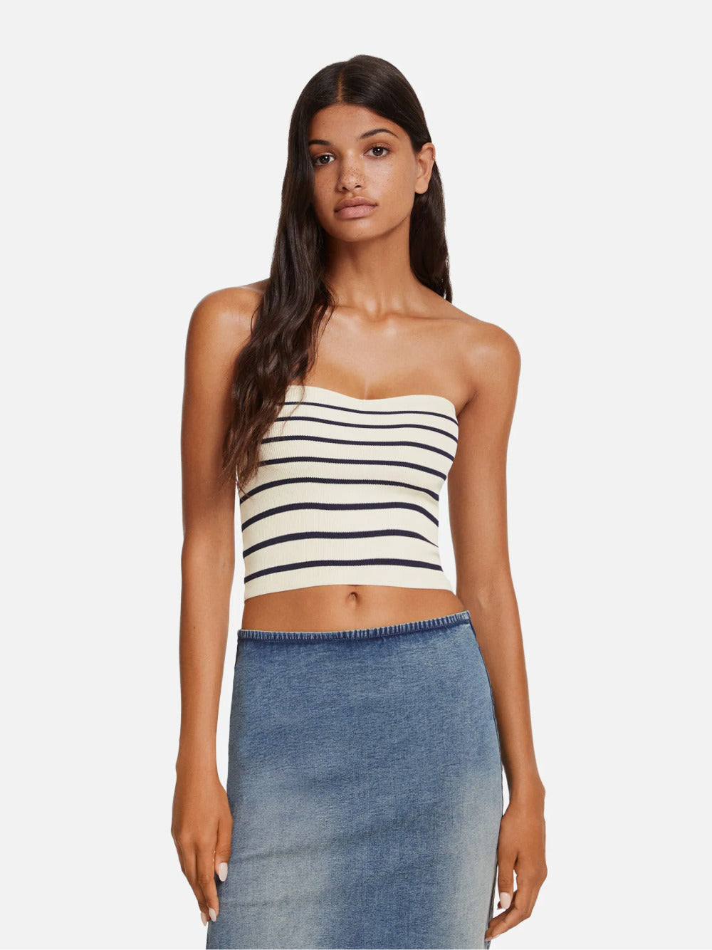 Top cropped cai-cai em malha listrada