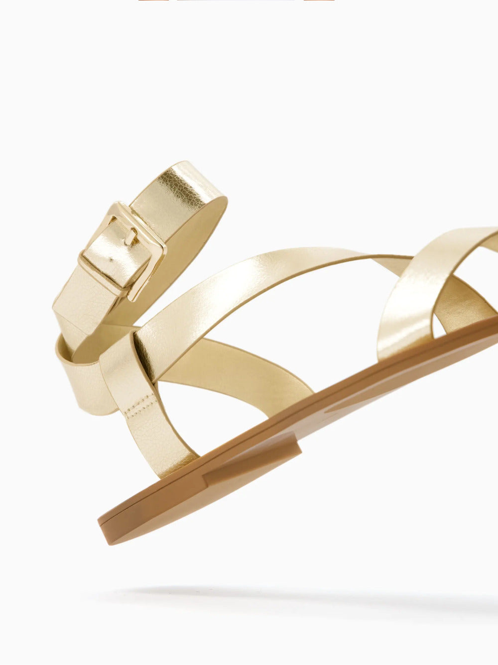 Flate sandaler med ankelstropp