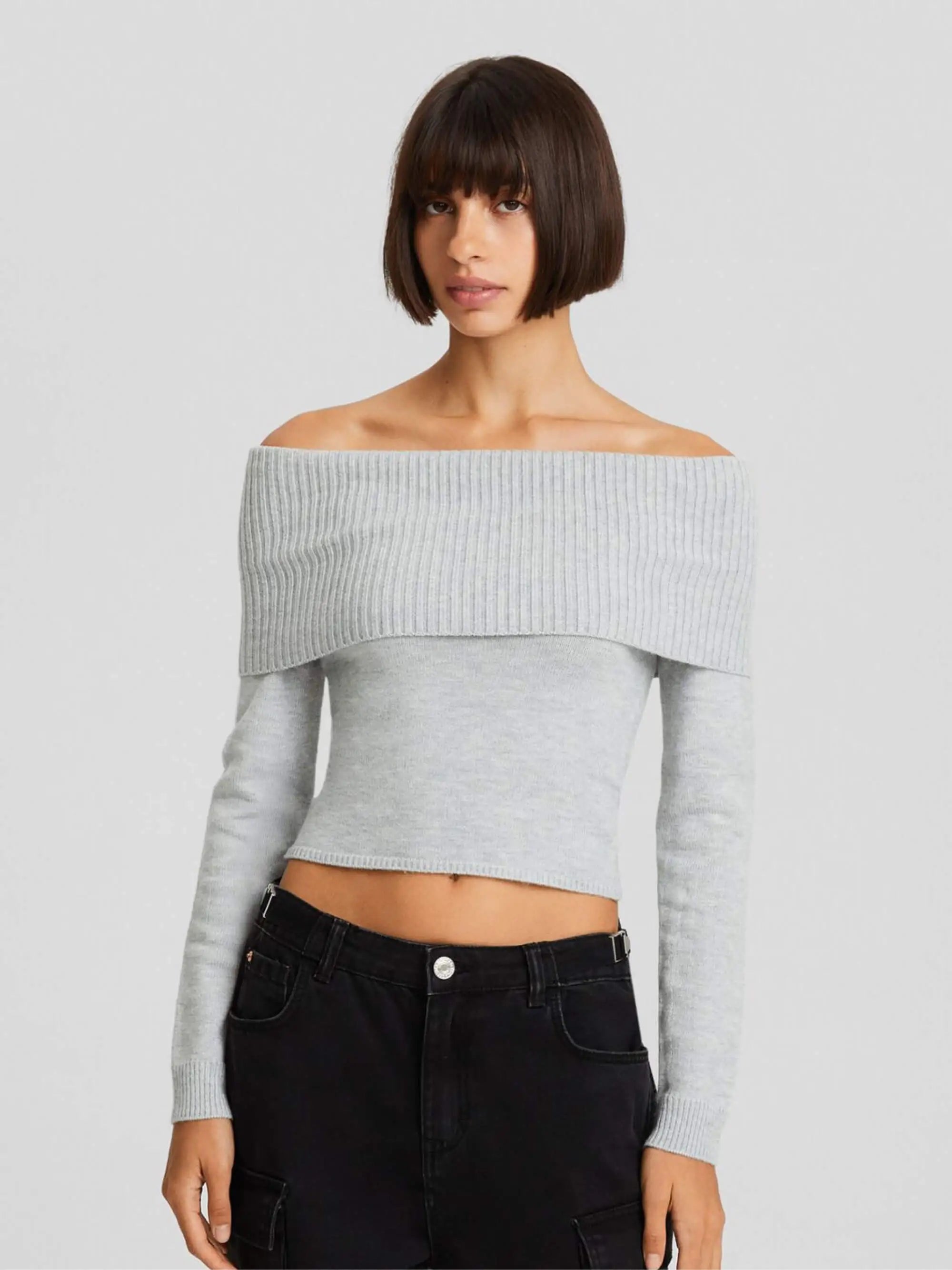 Round Neck Knit
