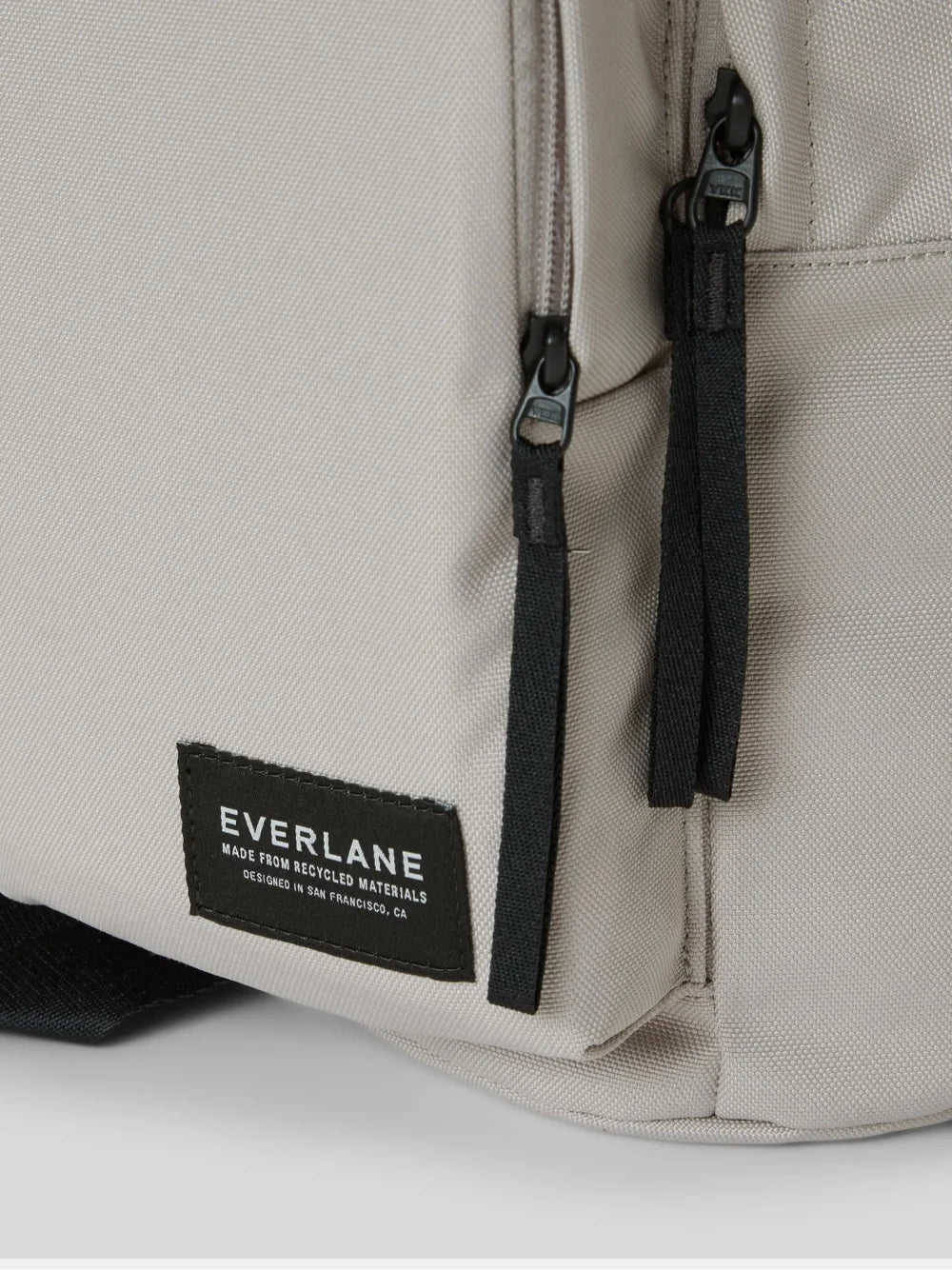 A mochila de trânsito