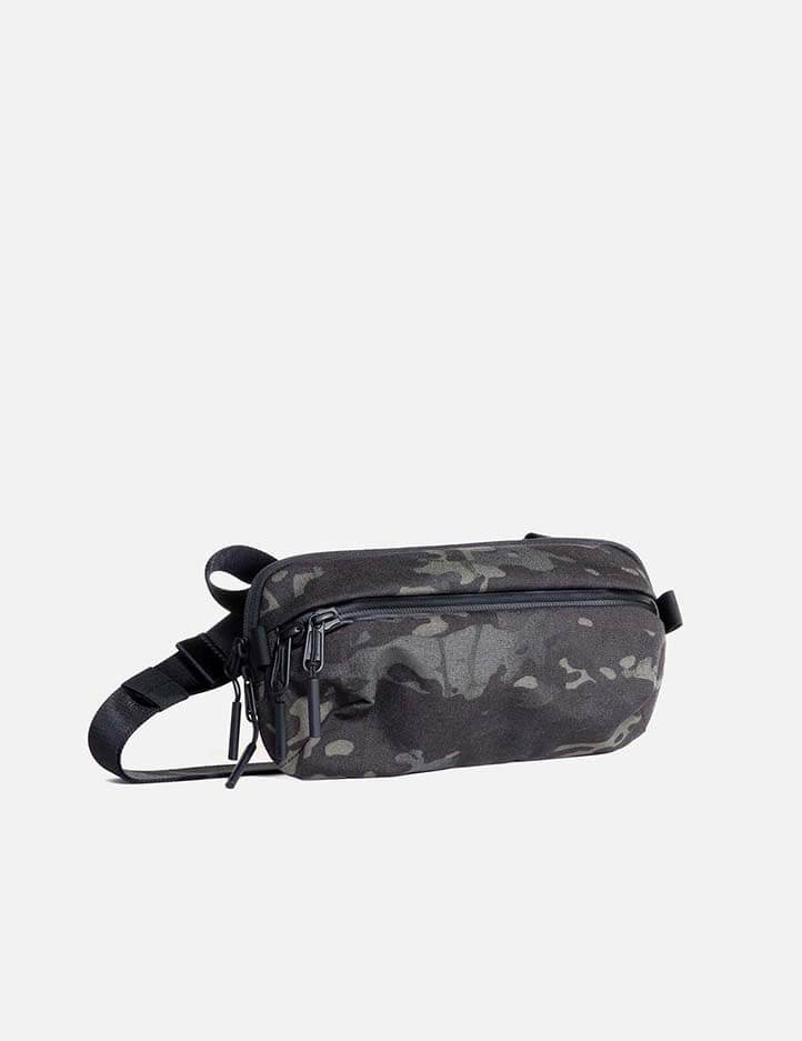 Roller Messenger Bag