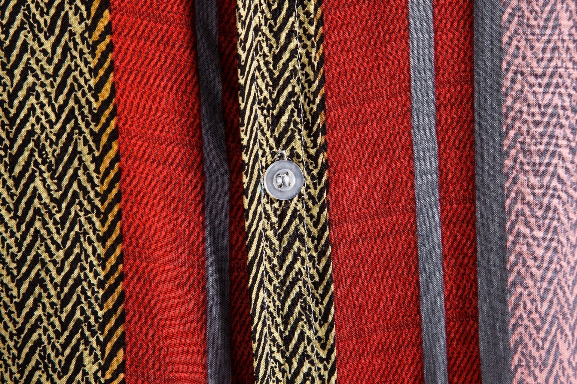 Men's Modern Fit Shirt